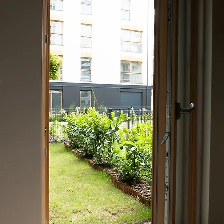 Ideal Port Apartment